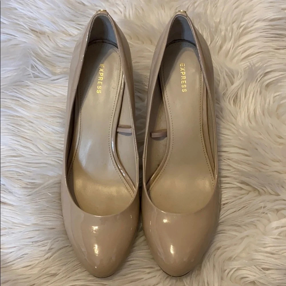 Express nude round toe heels - Picture 2 of 8